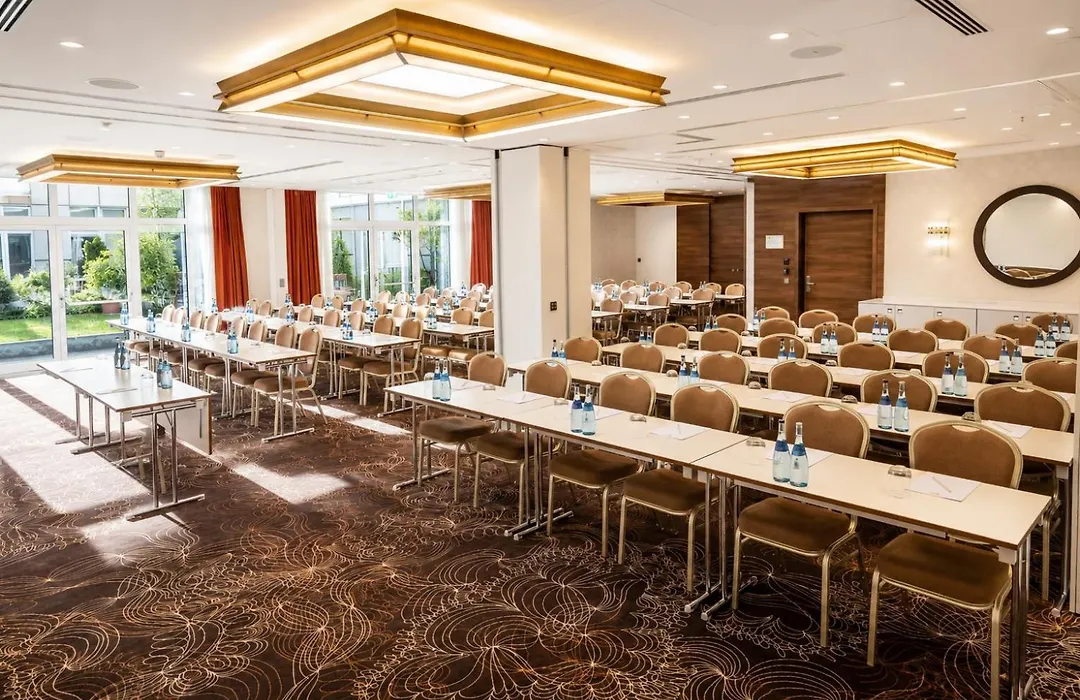 Best Western Plus Delta Park Hotel-1